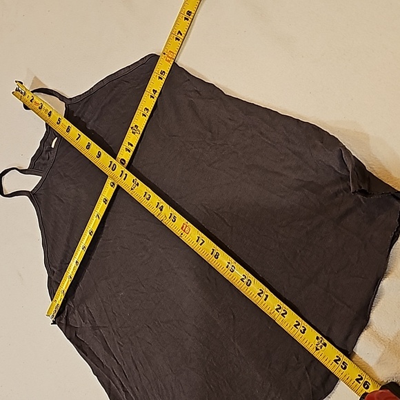 Sm tank top - Picture 3 of 5